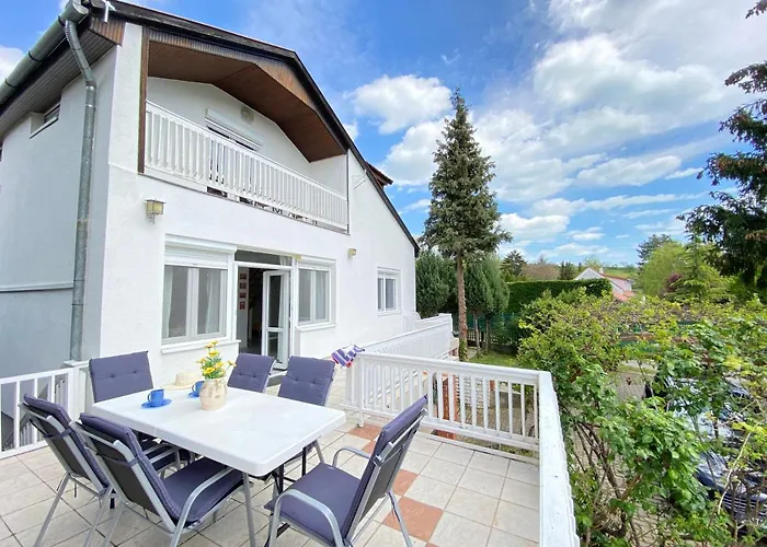 Dandelion Szépvölgyi * Badacsonytomaj